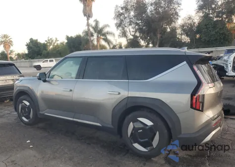 2024 Kia Ev9 Wind from USA, damaged, VIN KNDAFFS52R6037592